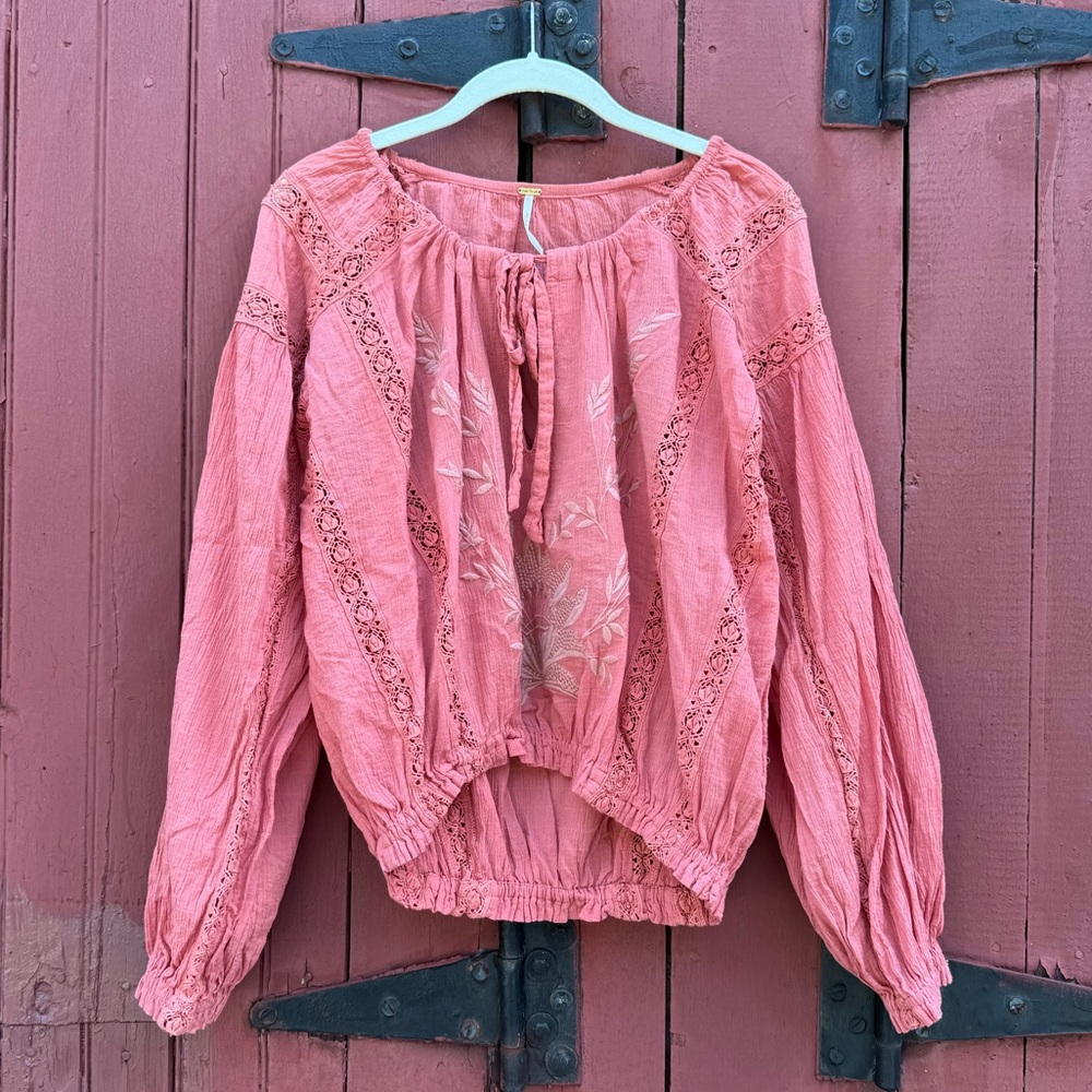 Free people Maria Maria Top Peasant Blouse Embroidered Coral Pink Red lace XS